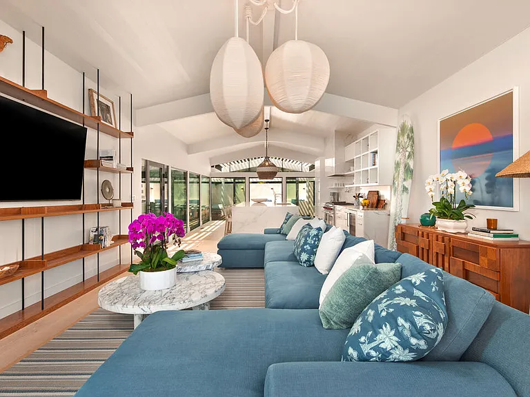 27044 Malibu Cove Colony Dr — Photo 18