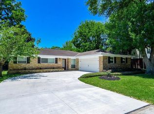 10713 Overbrook Ln, Houston, TX 77042