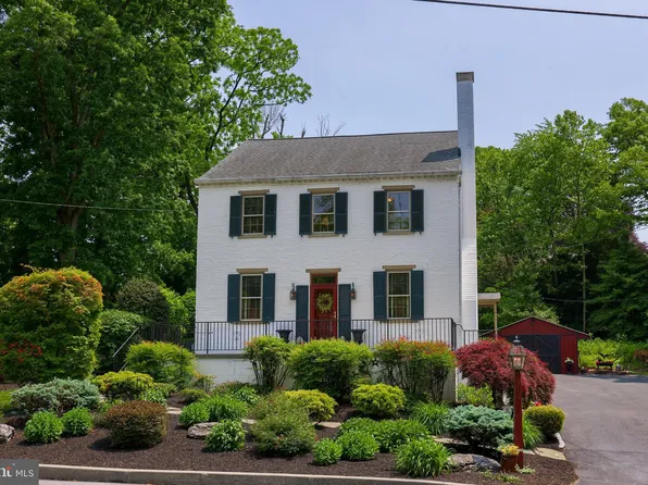 1402 Ironville Pike, Columbia, PA 17512