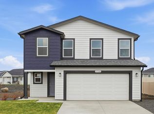 1013 E K St, Deer Park, WA 99006