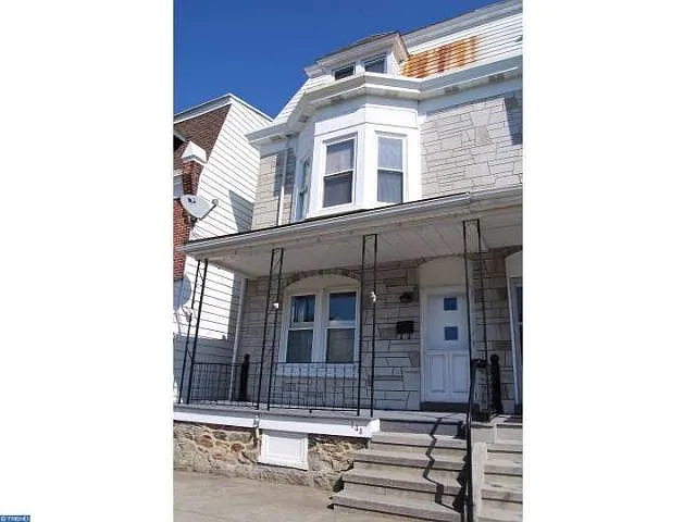 143 Werner St photo 1