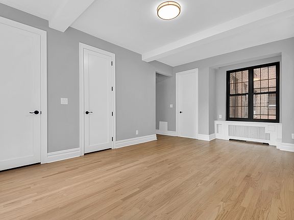 4th image of 1 University Pl APT 2K