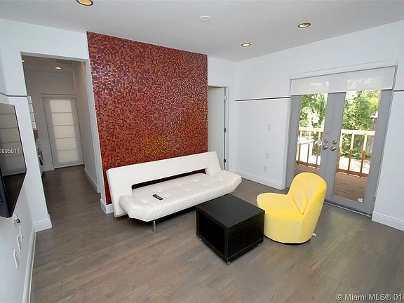 2nd image of 744 Lenox Ave APT 1