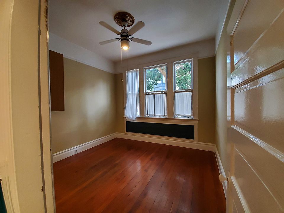 1st image of 2027 Powell St