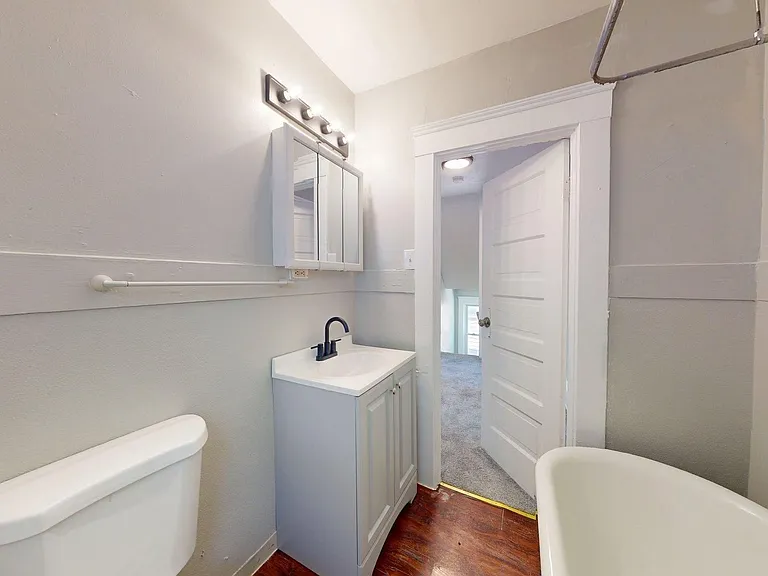 3222 W 94th St — Photo 47