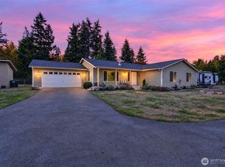 15011 Smith Prairie Rd SE, Yelm, WA 98597
