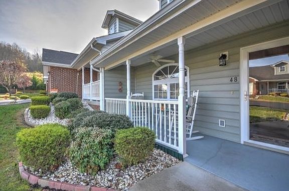 4th image of 48 Sagewood Ct