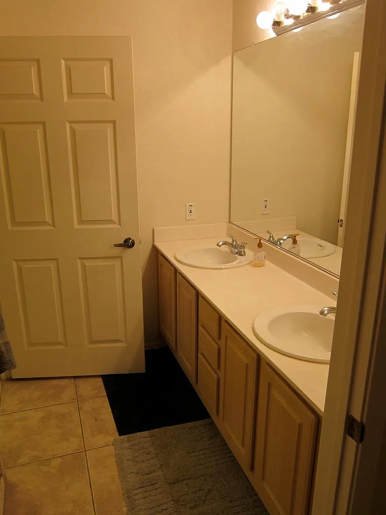 435 W Rio Salado Parkway — Photo 4