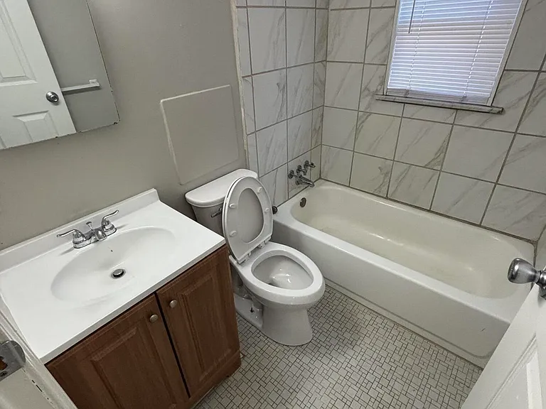 2707 Riedling Dr #B1 — Photo 8