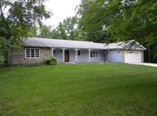 1145 Country Club Dr S, Warsaw, IN 46580
