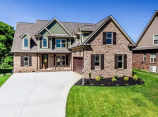 2020 Logan Dr, Maryville, TN 37803