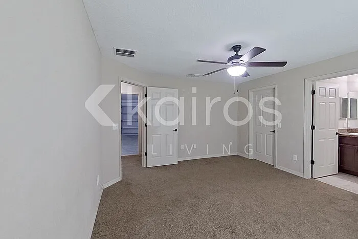 13691 SW 43rd Cir — Photo 13