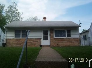 1928 S Walnut St, South Bend, IN 46613