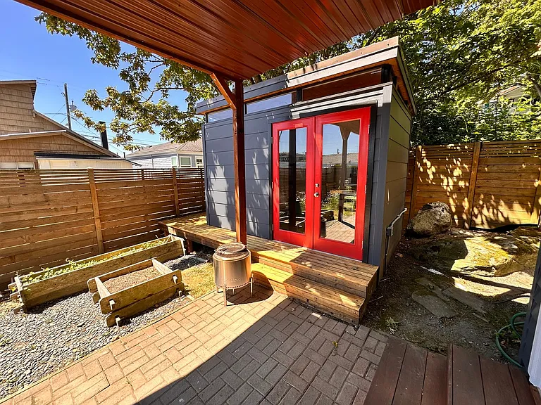5301 SW Shore Pl — Photo 23