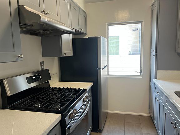 2nd image of 1725 Federal Ave #7