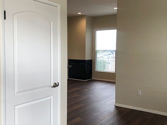5th image of 2991 Loma Vista Rd #2