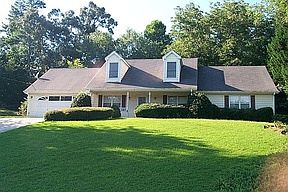 2nd image of 2106 Amherst Trl SE