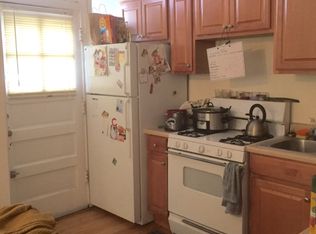 118 1/2 S Maple Ave APT B3, Oak Park, IL 60302