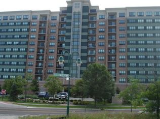 6420 N Double Eagle Dr 512 #512, Woodridge, IL 60517