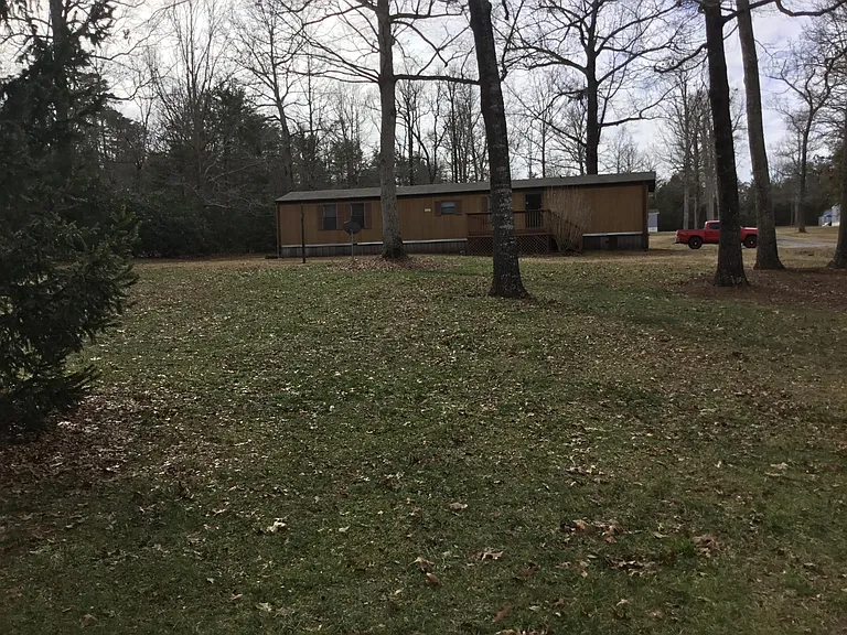Jordan Rd — Photo 17