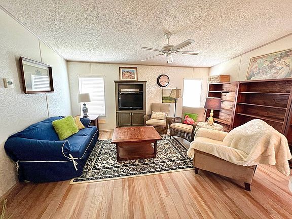 3rd image of 1751 Red Pine Ave #185