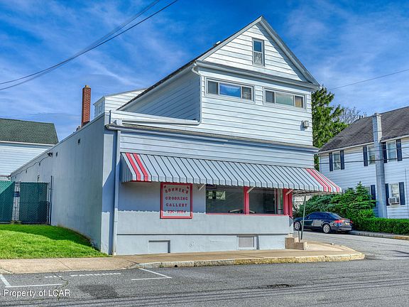 2nd image of 380 New Grove St