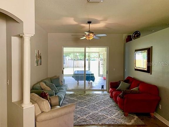 4th image of 2817 Laurel Leaf Dr