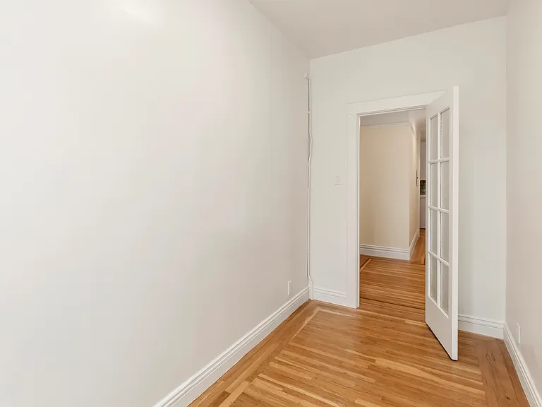 3300 Laguna St #1 — Photo 11