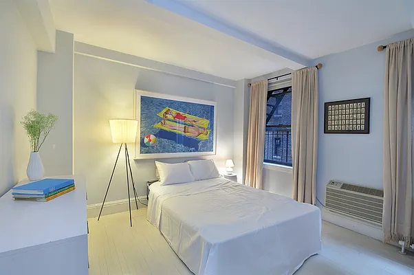 Sold by Corcoran | media 2