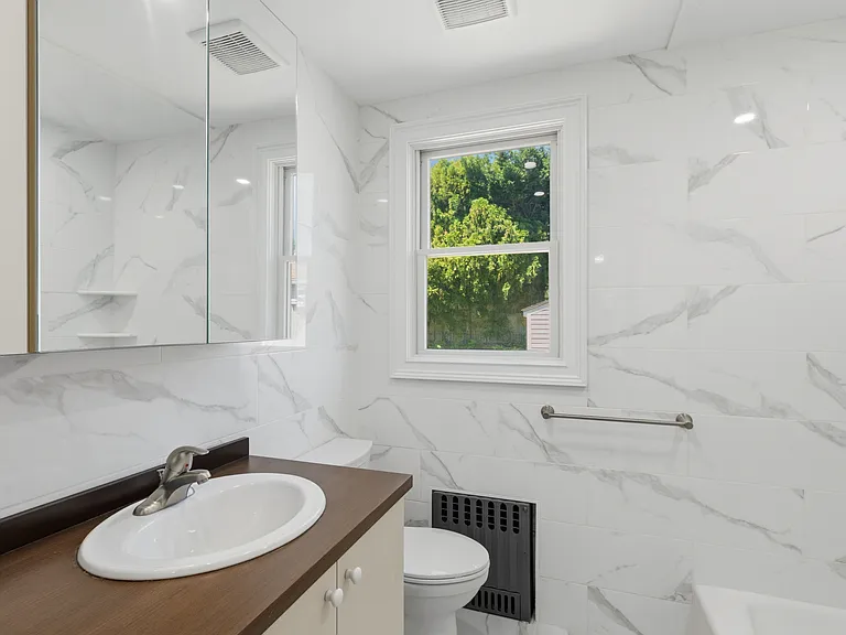 1 Alvin St #1 — Photo 9