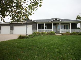 6600 Christy Rd, Sioux City, IA 51106