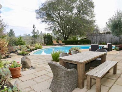 2 Charles Hill Ln, Orinda, CA, 94563