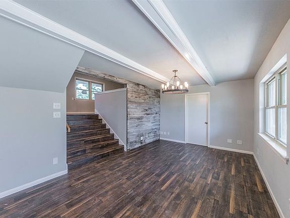 4th image of 3720 Sheridon Ct