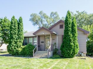 1121 Sherwood Ave, Elgin, IL