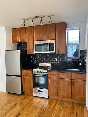 Rented by Waverly Realty Associates | media 17