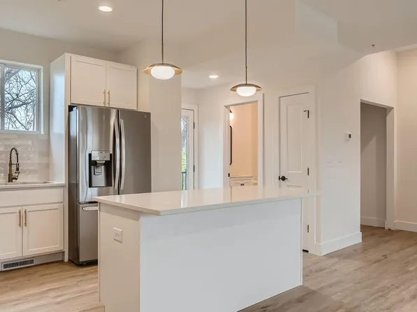 1995 11th Ave E Unit 2, Saint Paul, MN 55119