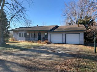 25 12th St NW, Staples, MN 56479