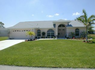 1206 SE 5th St, Cape Coral, FL 33990