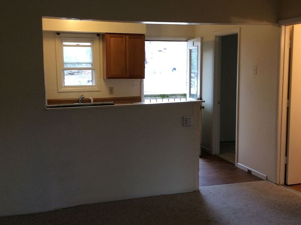 2nd image of 6160 E Circle Dr APT 6