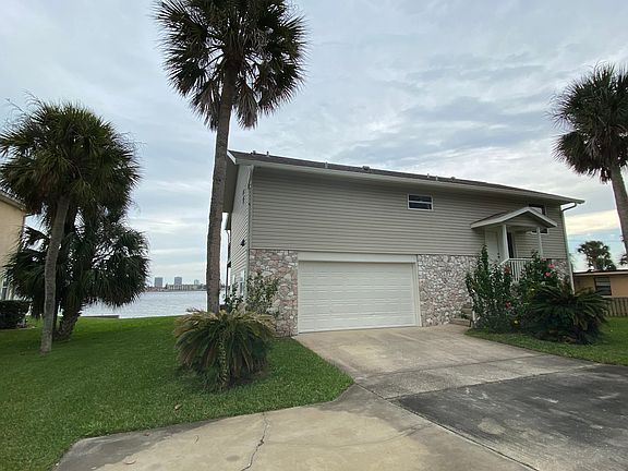 5th image of 1633 Riverside Dr