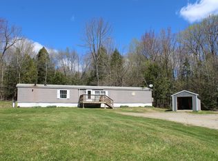 307 W Old Main Rd, Lowell, ME 04493