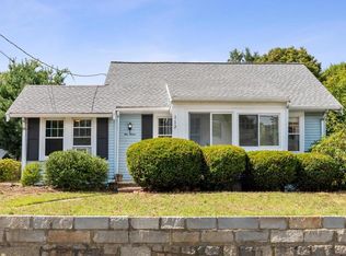 112 Squantum St, Milton, MA 02186
