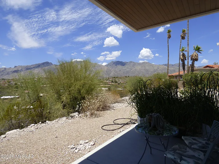5721 E Paseo Cocospera — Photo 36