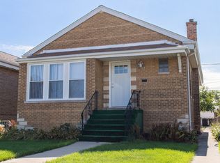 3247 W 71st St, Chicago, IL 60629