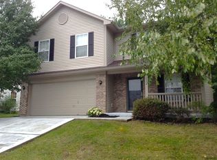 10534 Aspen Dr, Fishers, IN 46037