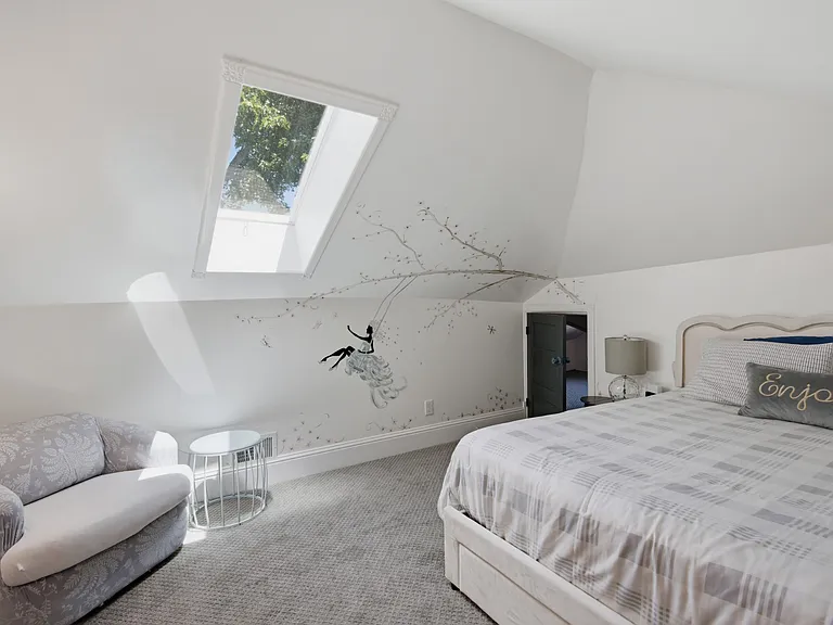 1305 Greenwood Ave — Photo 40