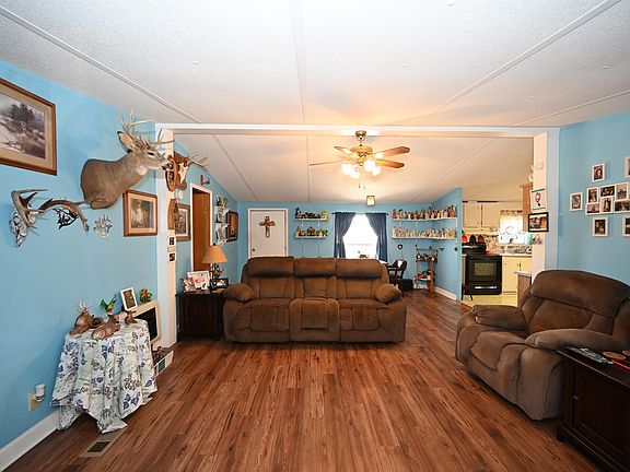 2nd image of 1631 Highway 646