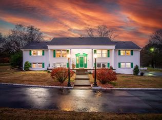 545 Puryears Bend Rd, Hartsville, TN 37074