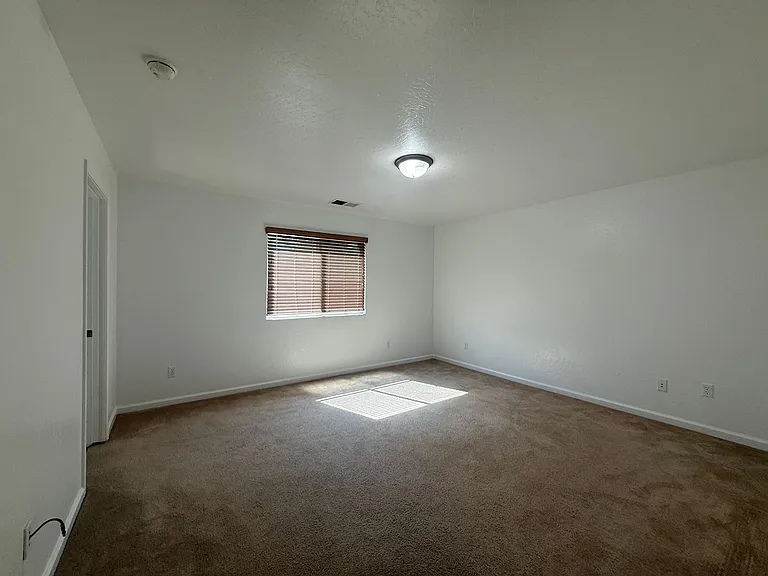 3331 N Linda Vista St — Photo 20
