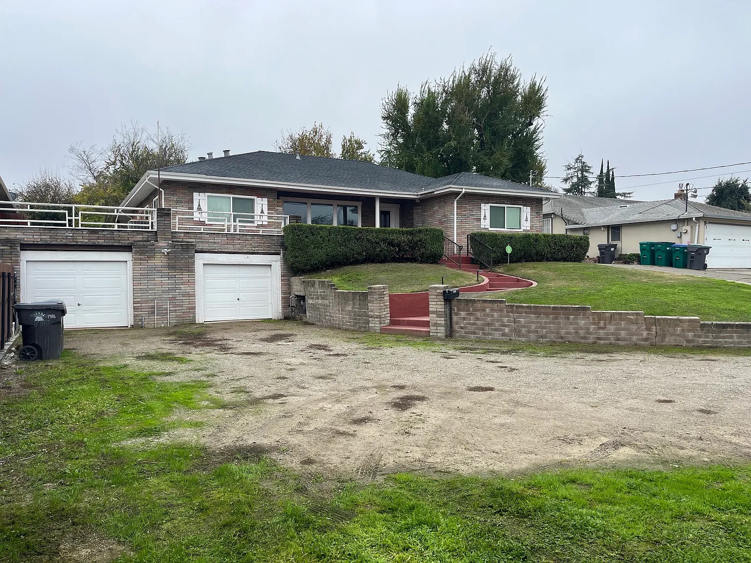 W South Tuxedo Ave, Stockton — Photo 2
